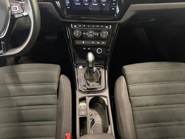 Volkswagen Touran 1.5 TSI ACT DSG Highline