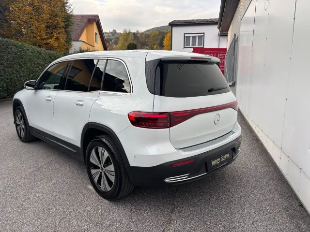 Mercedes-Benz EQB 250
