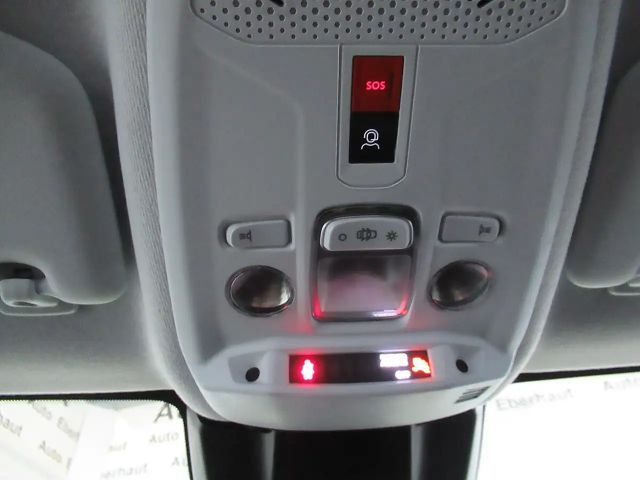 Peugeot 208 PureTech Style