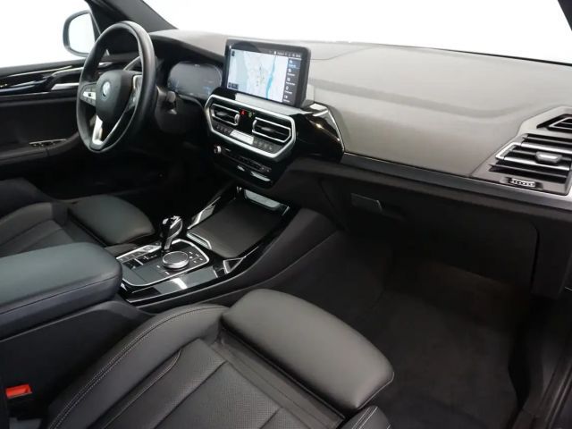 BMW X3 xDrive30e