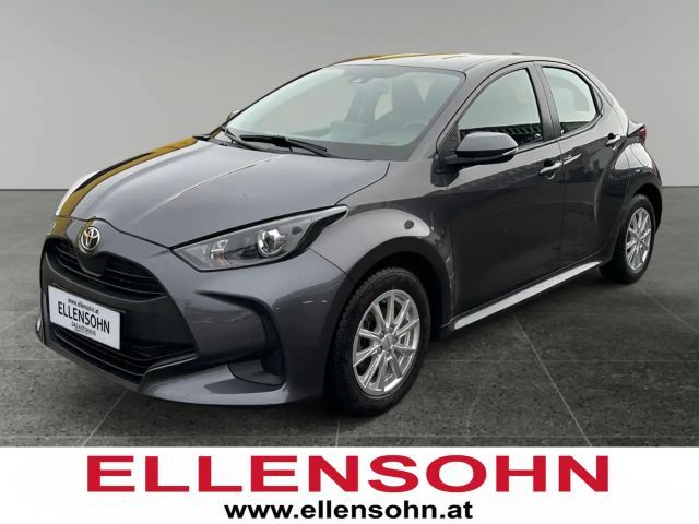 Toyota Yaris Active Hatchback