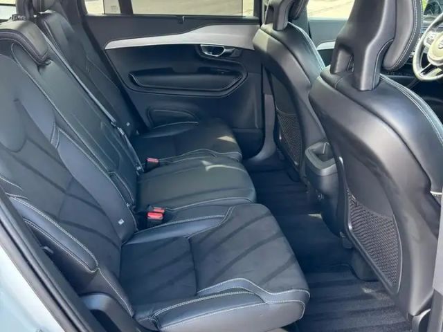 Volvo XC90 AWD R-Design