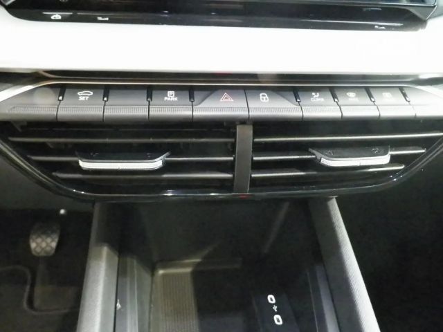 Skoda Octavia Essence TSI