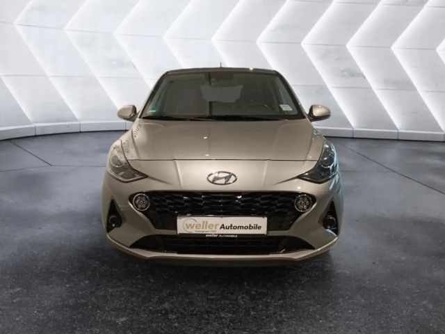 Hyundai i10 1.0