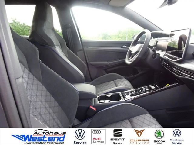 Volkswagen Golf DSG R-Line