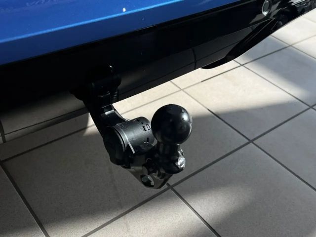 Volkswagen T-Roc 1.5 eTSI DSG R-Line