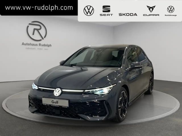 Volkswagen Golf 1.5 TSI R-Line