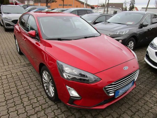 Ford Focus EcoBoost Titanium