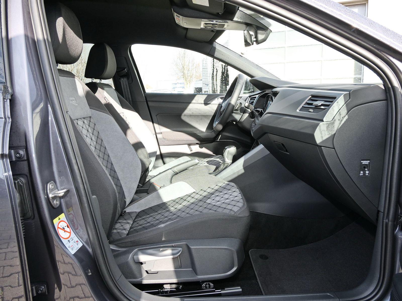 Volkswagen Taigo 1.0 TSI DSG R-Line