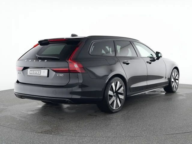Volvo V90 AWD Dark Plus T6