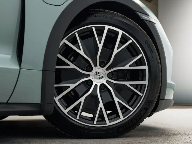 Porsche Taycan 4 Cross Turismo