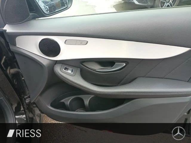 Mercedes-Benz GLC 300 4MATIC AMG Line