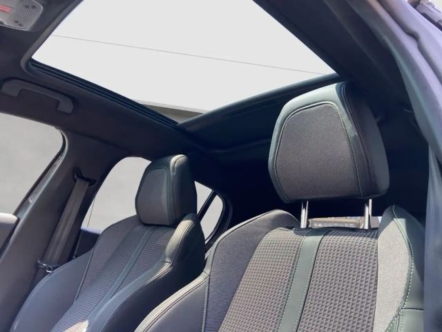 Peugeot 208 EAT8 GT-Line PureTech