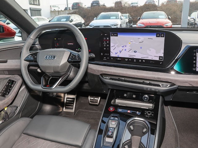 Audi A6 Avant Quattro S-Tronic