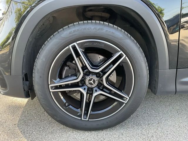 Mercedes-Benz GLB 200 AMG Line GLB 200 d