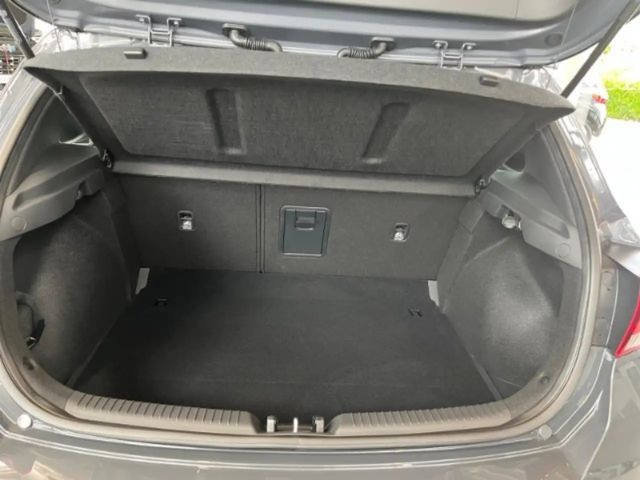 Hyundai i30 Advantage Hybrid