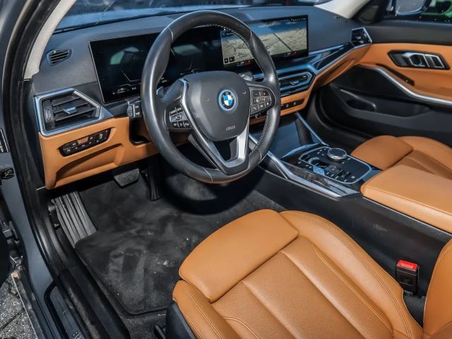 BMW 320 320e Sport Line Touring