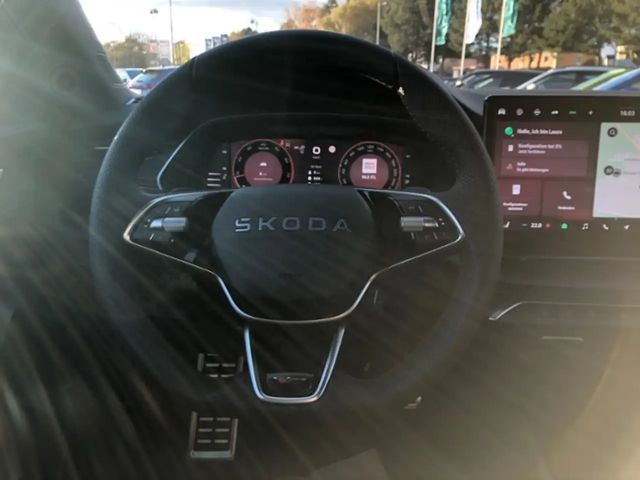 Skoda Octavia Combi RS