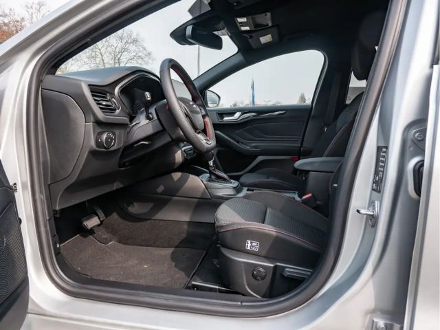 Ford Focus ST Line Wagon