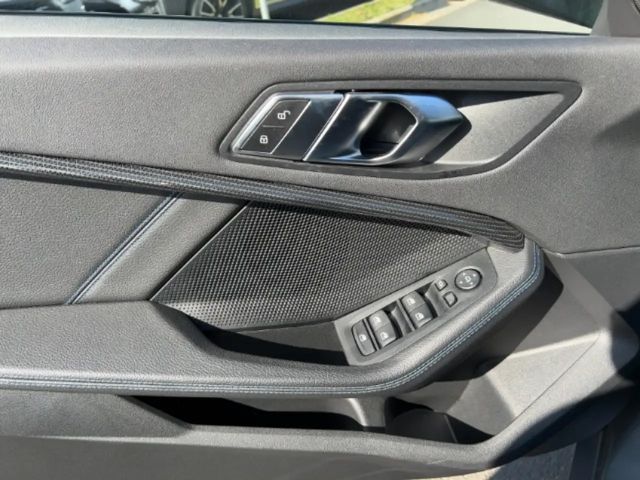 BMW 135 135i 5-deurs Sedan xDrive