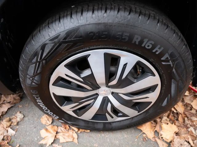 Peugeot 2008 Active Pack PureTech