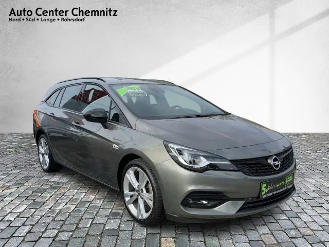 Opel Astra Sports Tourer Ultimate