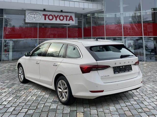 Skoda Octavia 2.0 TDI Combi Style Style