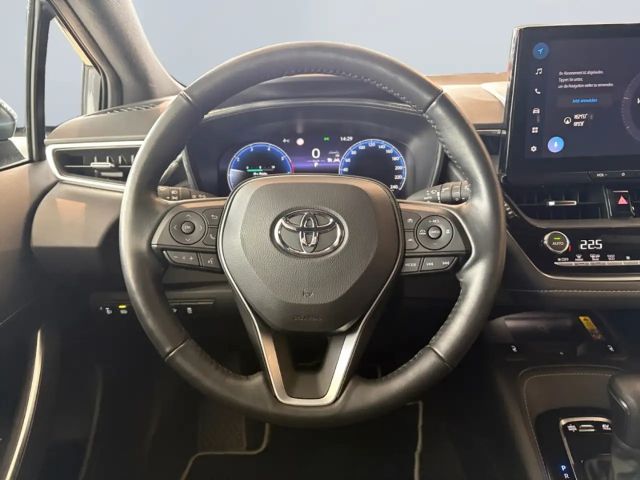 Toyota Corolla Hybride Team D