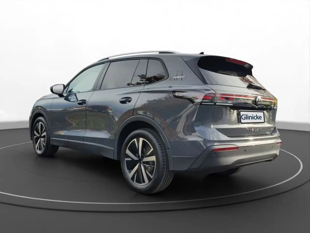 Volkswagen Tiguan IQ.Drive Life