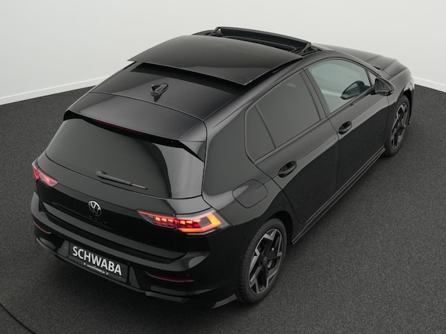 Volkswagen Golf 1.5 eTSI IQ.Drive R-Line