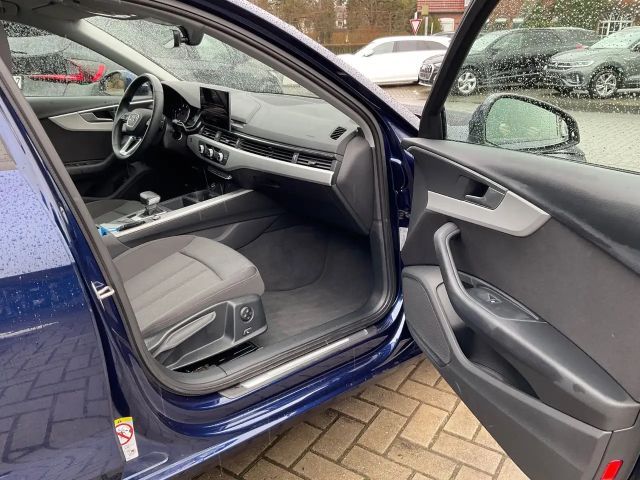 Audi A4 35 TDI Avant S-Tronic
