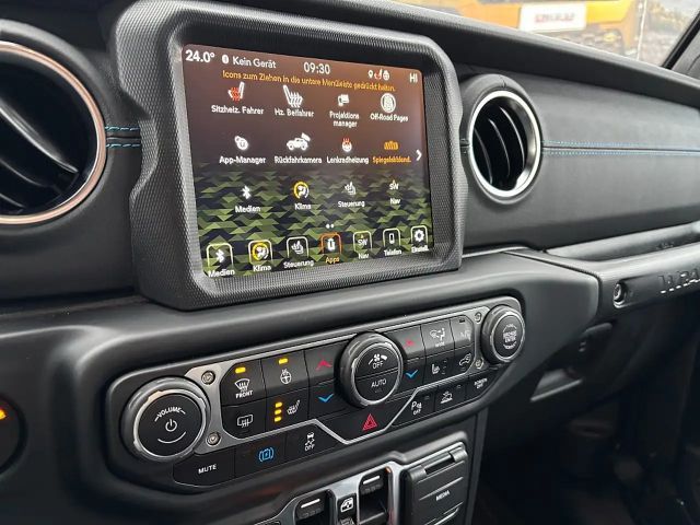 Jeep Wrangler 4xe Sahara