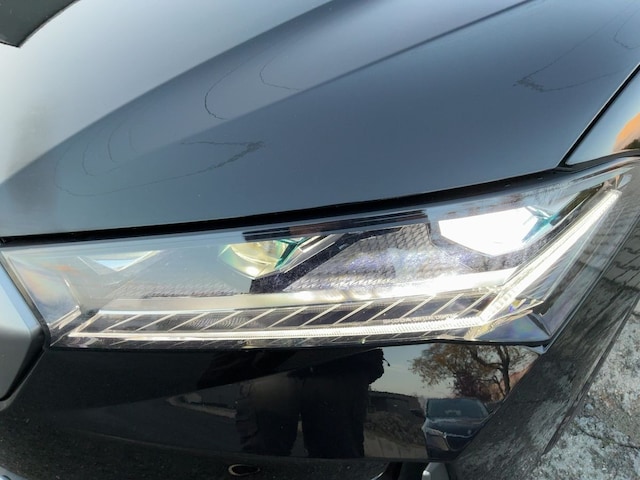 Skoda Superb 2.0 TDI Combi Selection