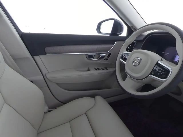 Volvo V90 AWD Core T6