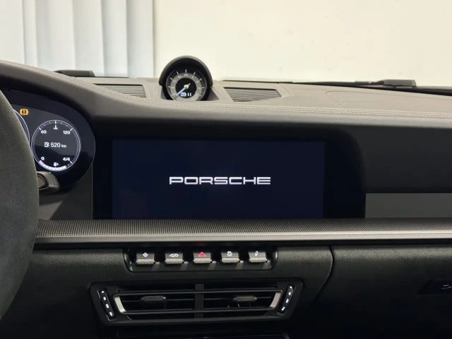 Porsche 911 Carrera Coupé GTS