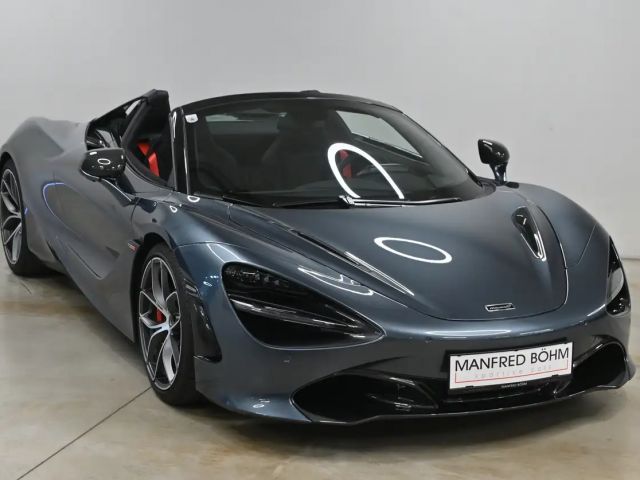 McLaren 720S Spider
