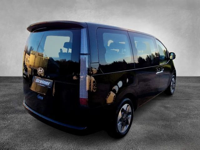 Hyundai Staria Trend