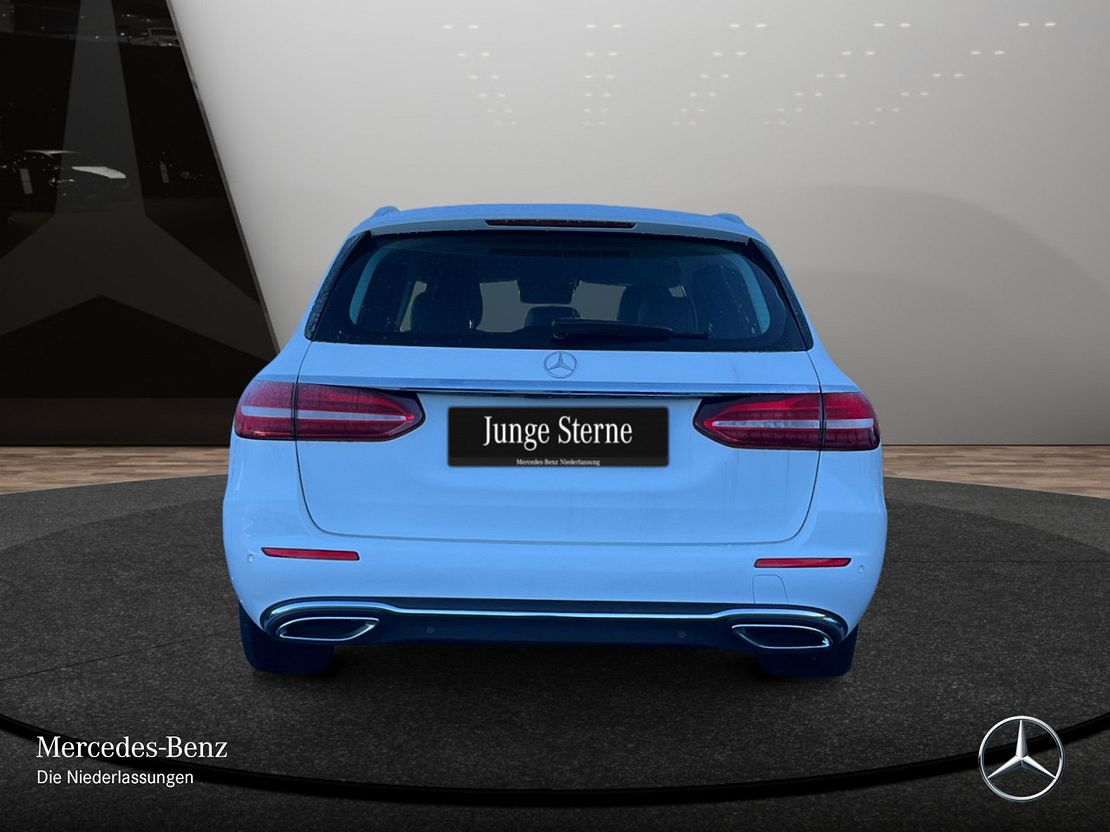 Mercedes-Benz E 200 AVANTGARDE E 200 d Estate