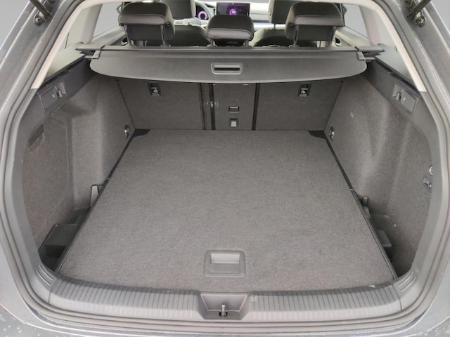 Volkswagen Golf 1.5 eTSI DSG Golf VIII Variant