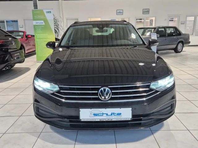 Volkswagen Passat Business Variant