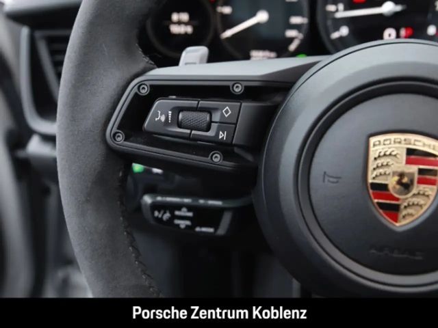 Porsche 992 Cabrio Carrera GTS