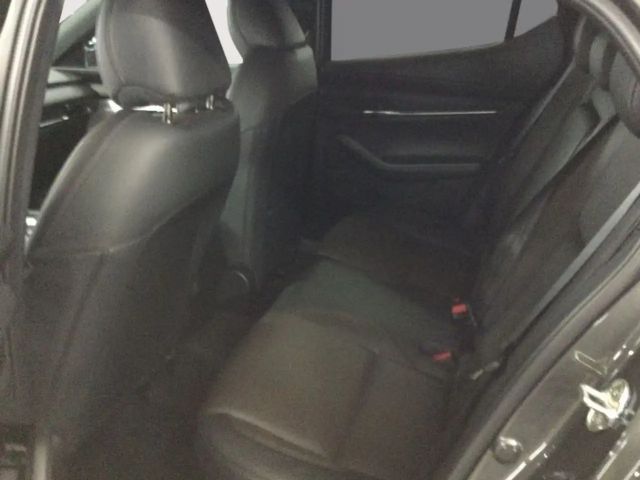 Mazda 3 SkyActiv Takumi e-Skyactiv