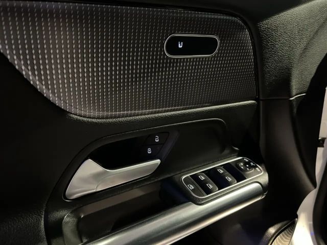 Mercedes-Benz GLA 200 Progressive