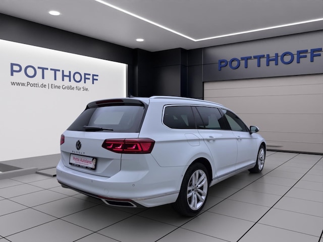 Volkswagen Passat Elegance