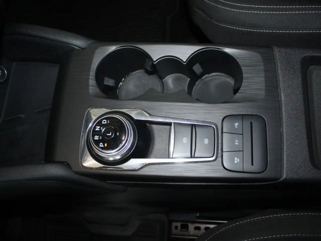 Ford Kuga Plug in Hybrid Titanium