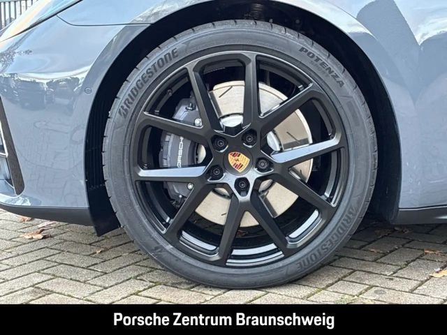 Porsche Panamera 4 E-Hybrid