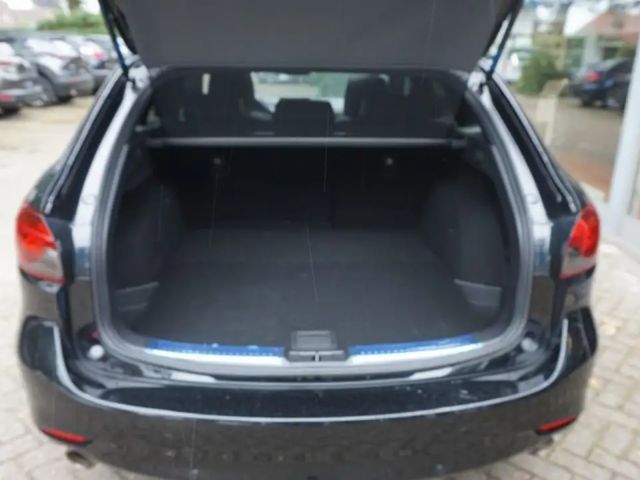 Mazda 6 2.5L SkyActiv Takumi