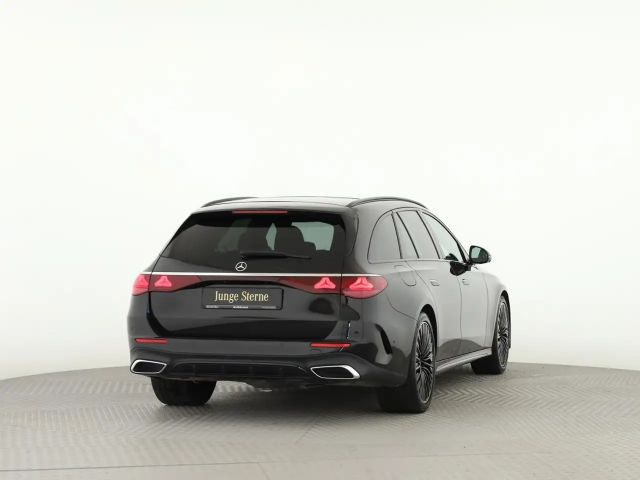 Mercedes-Benz E 220 AMG Line E 220 d Estate