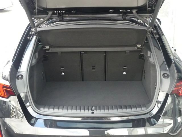 BMW 120 120i M-Sport Sedan