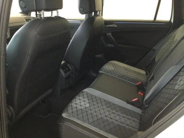 Volkswagen Tiguan 2.0 TDI 4Motion DSG R-Line